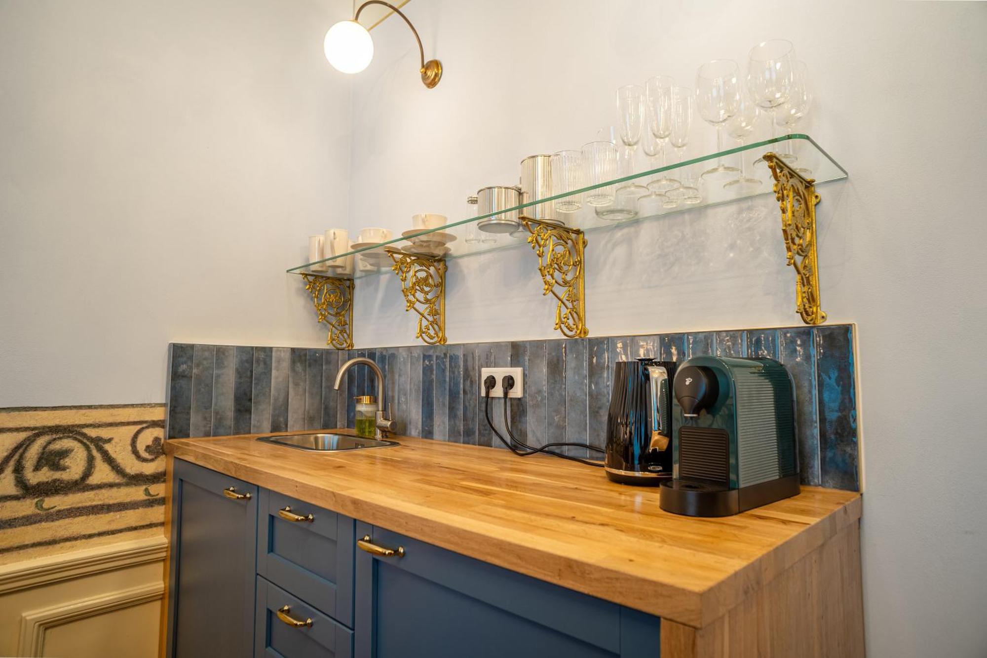 Suite Apartment